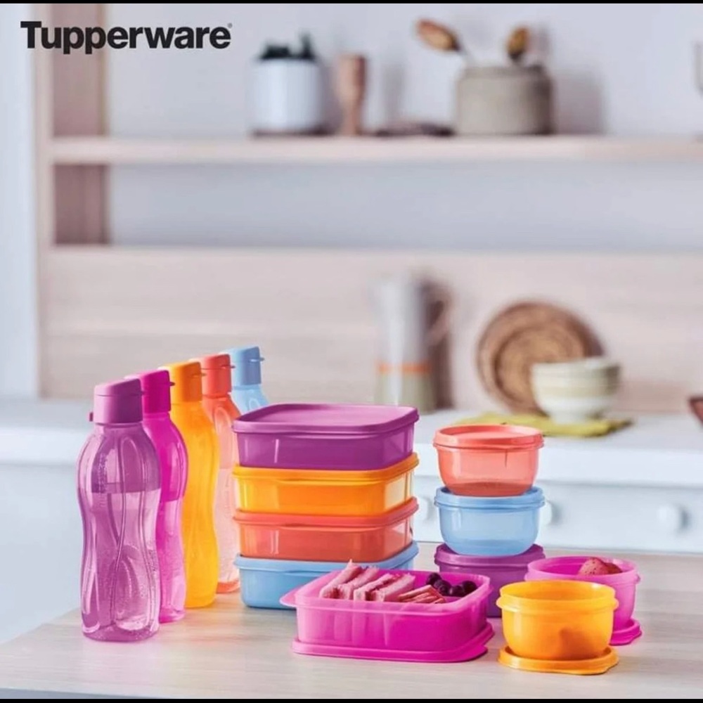 New !!! Tupperware  lunch it / meal prep containers